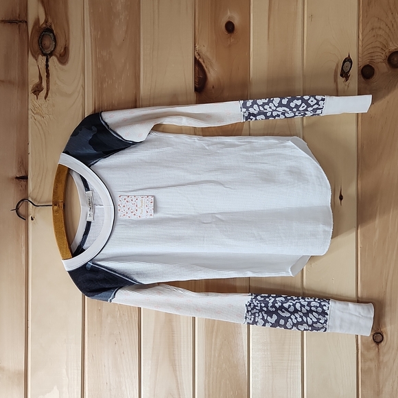 NWT We the Free Bright Side Snow Combo thermal top mixed media pattern - Picture 2 of 8